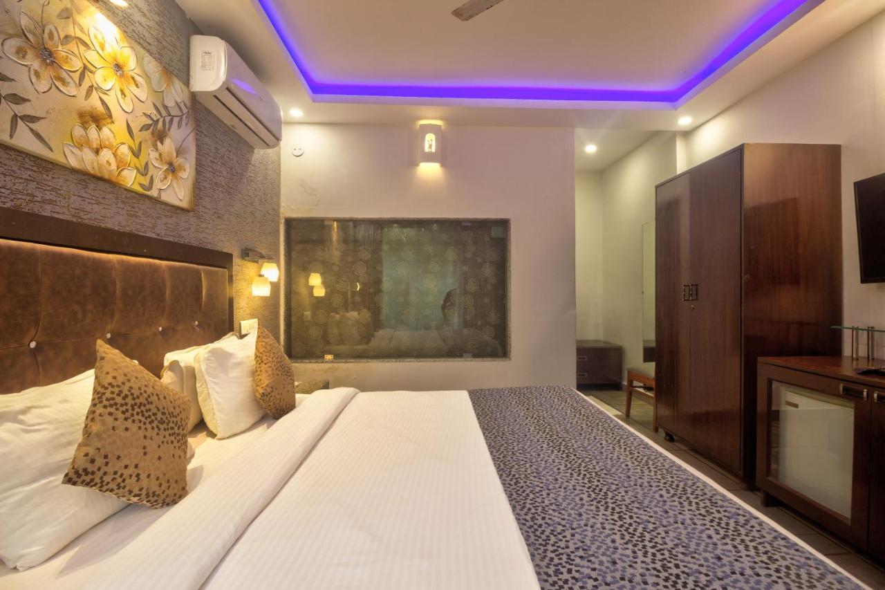 Fusion Resorts Candolim Bagian luar foto